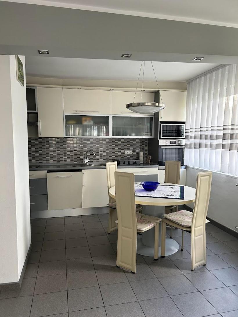 Tina Apartment Karlovac Luaran gambar