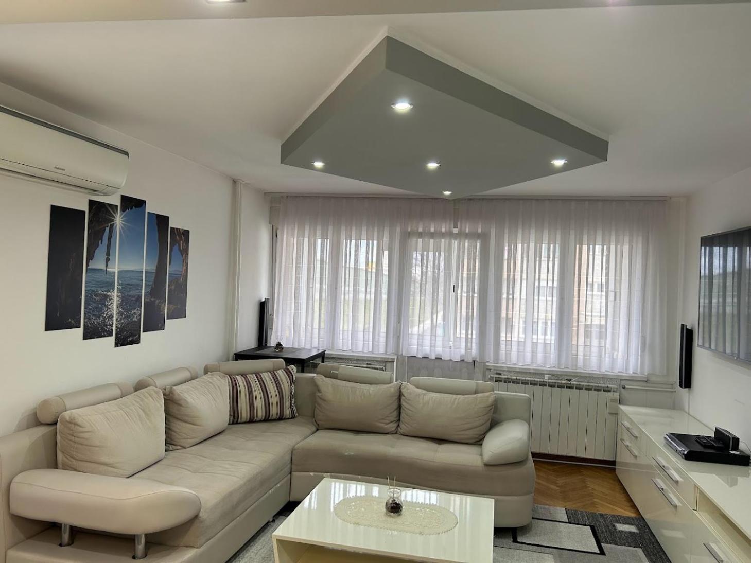 Tina Apartment Karlovac Luaran gambar