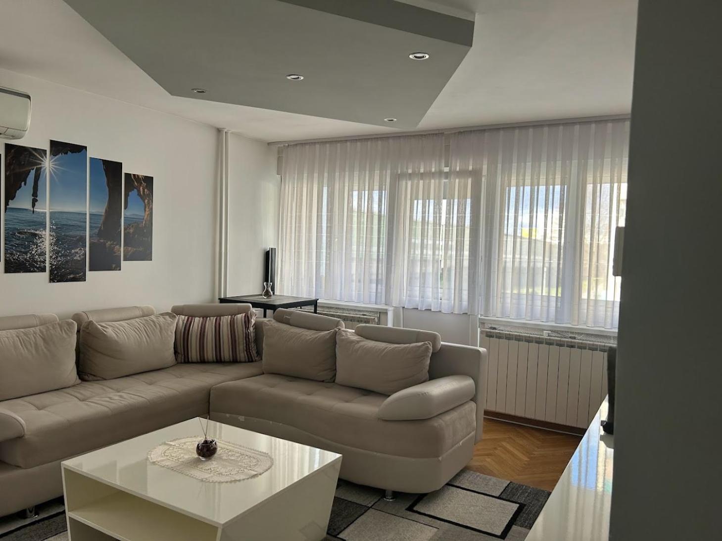 Tina Apartment Karlovac Luaran gambar