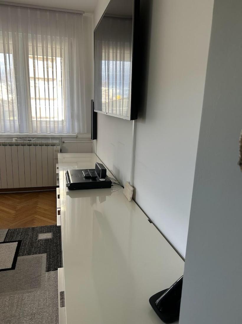 Tina Apartment Karlovac Luaran gambar